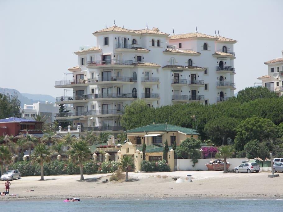 The Terrace Of Puerto Banus Beach Marbella Bagian luar foto